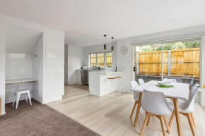 Contemporary with Courtyard by Sandy Bay Delights